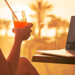 El perfil del comprador en el Caribe Mexicano: ¿Quién está buscando propiedades como la tuya?