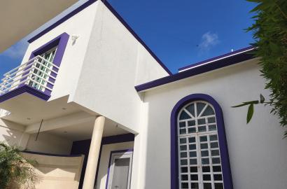 CASA EN RENTA RESIDENCIAL VALLE REAL (AV. HUAYACAN) CANCUN