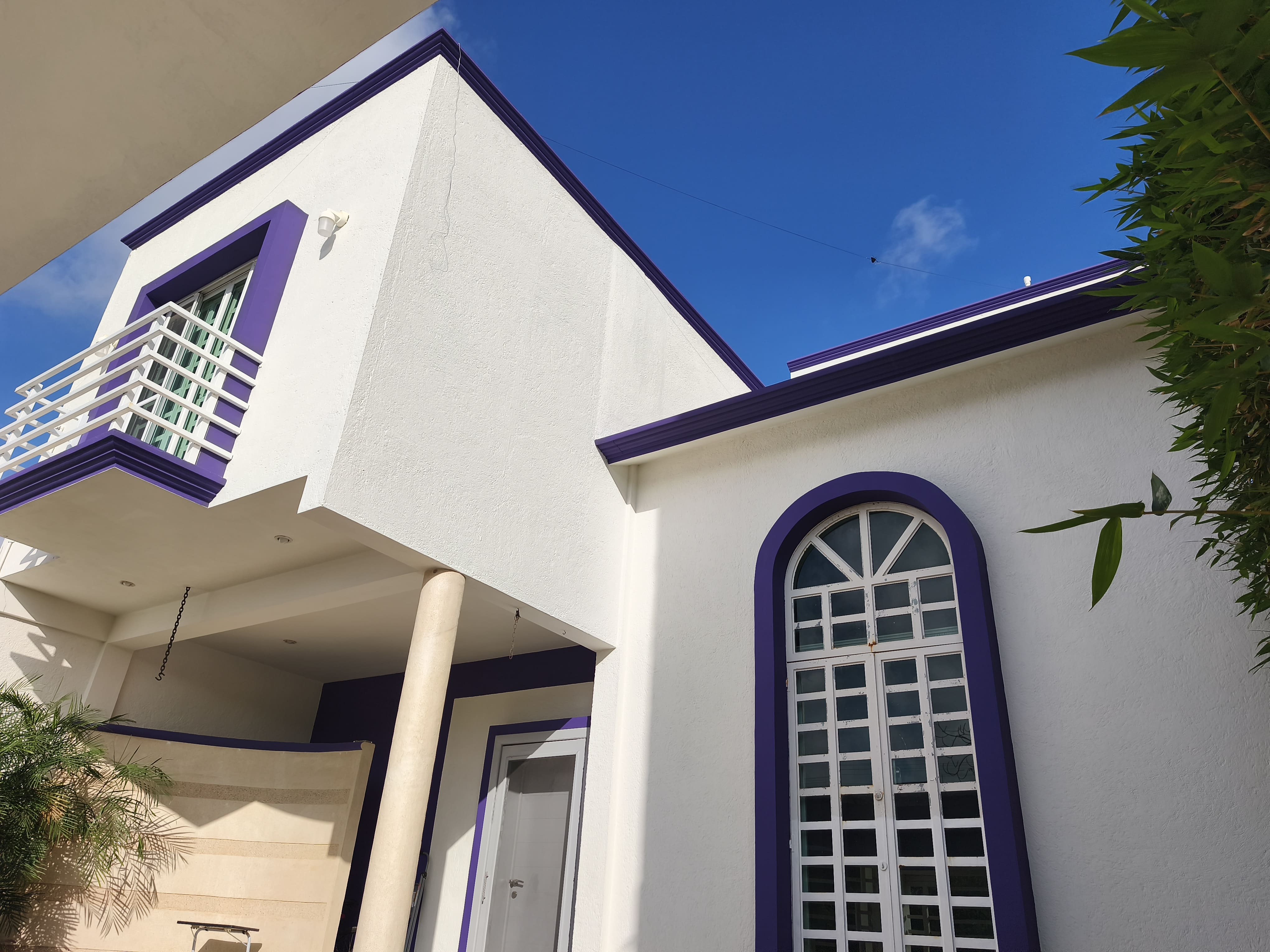 CASA EN RENTA RESIDENCIAL VALLE REAL (AV. HUAYACAN) CANCUN