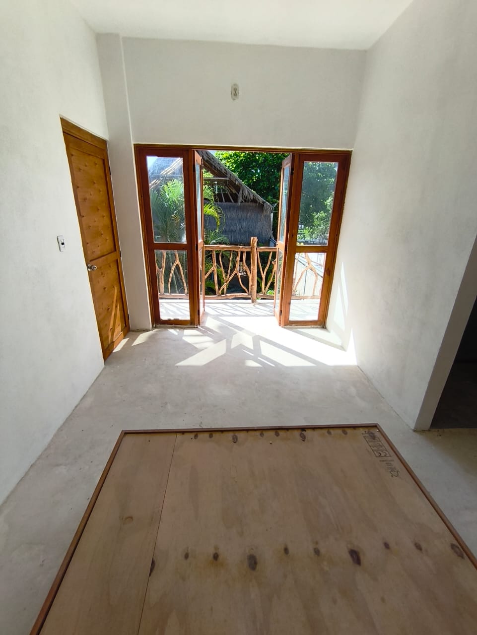 Terreno con construcción en Venta en Puerto Morelos México