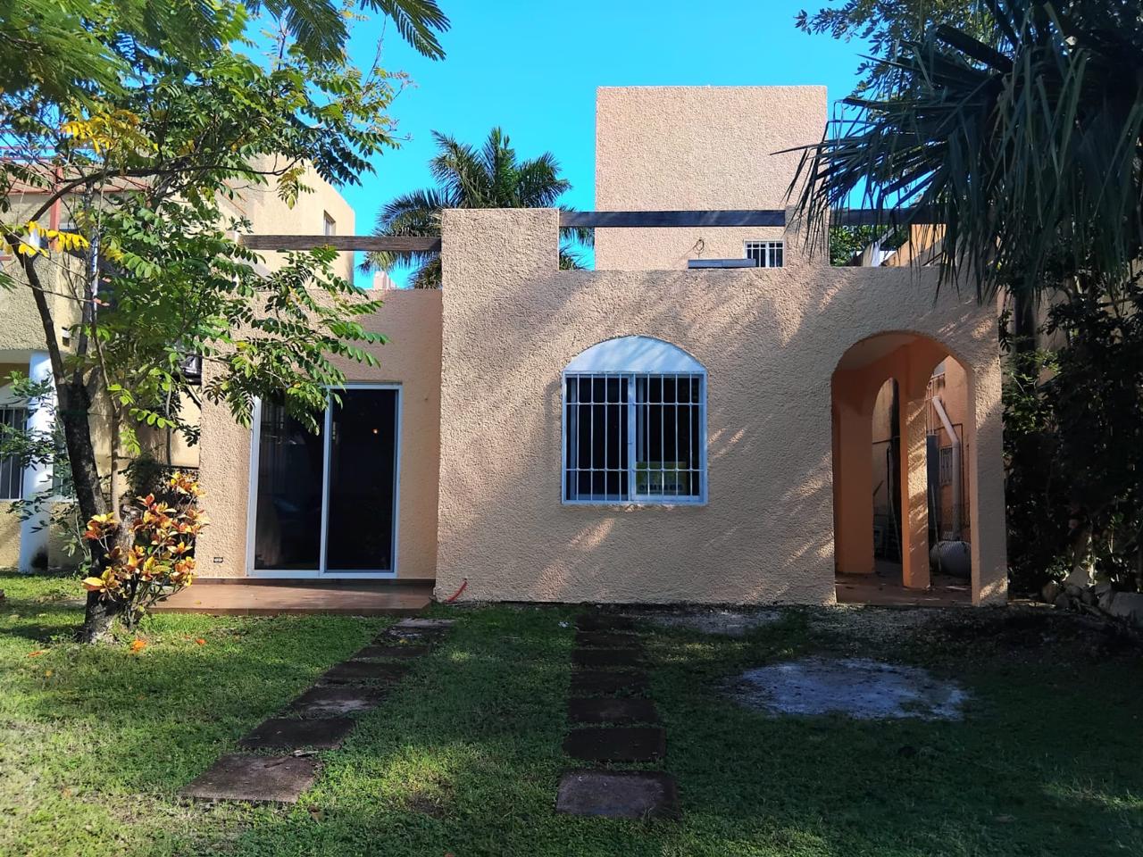 Casa en venta 2 recamaras a 500 metros del Mar en Playa del Carmen